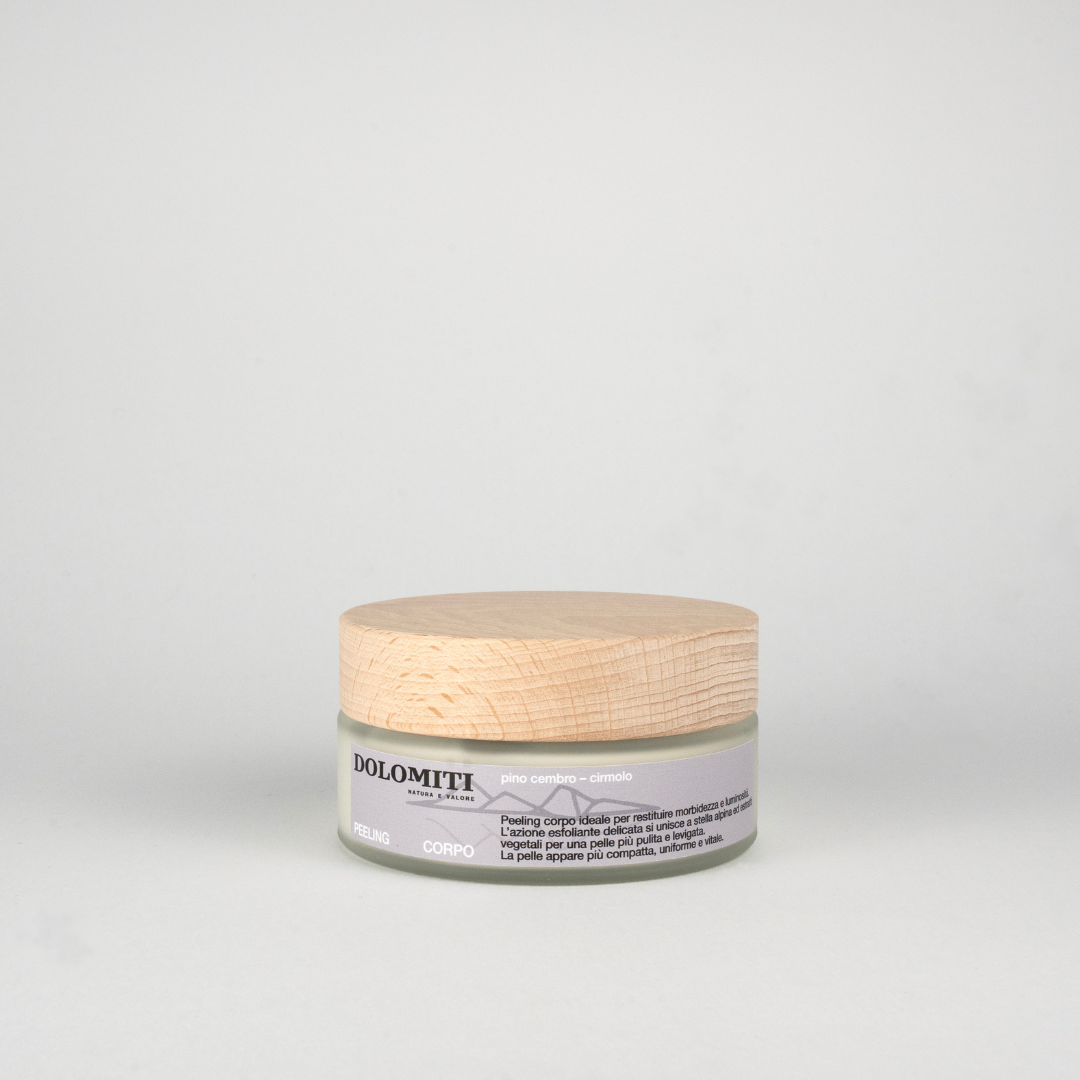 Peeling corpo al pino cirmolo Dolomiti, vasetto da 200 ml con coperchio in legno