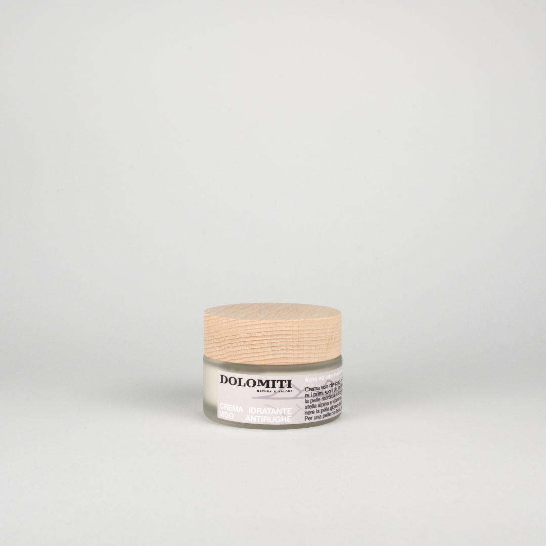 Crema viso antiage al fieno Dolomiti, vasetto da 50 ml con coperchio in legno