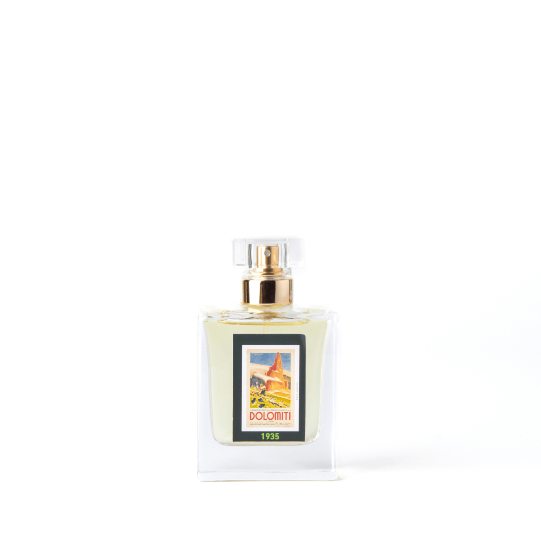 Flacone dell'eau de parfum 1935 Dolomiti su sfondo bianco